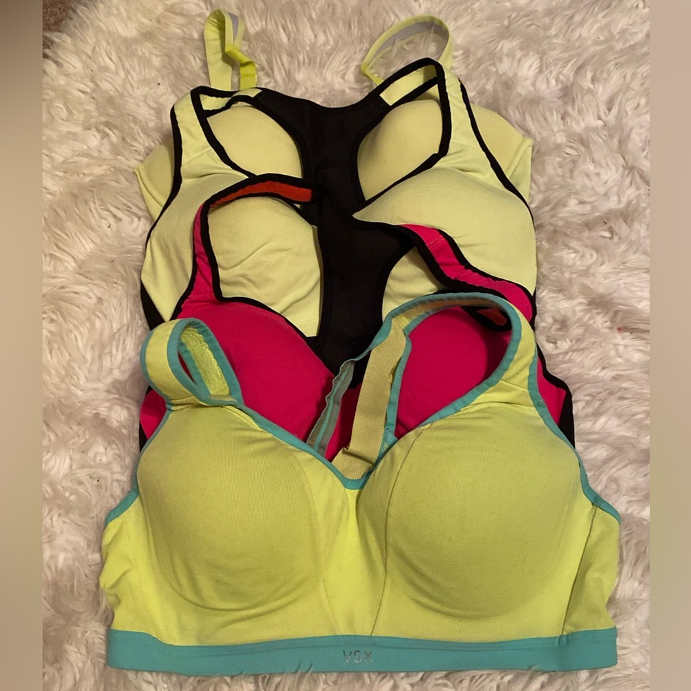VSX AND LUNA sports bra lot